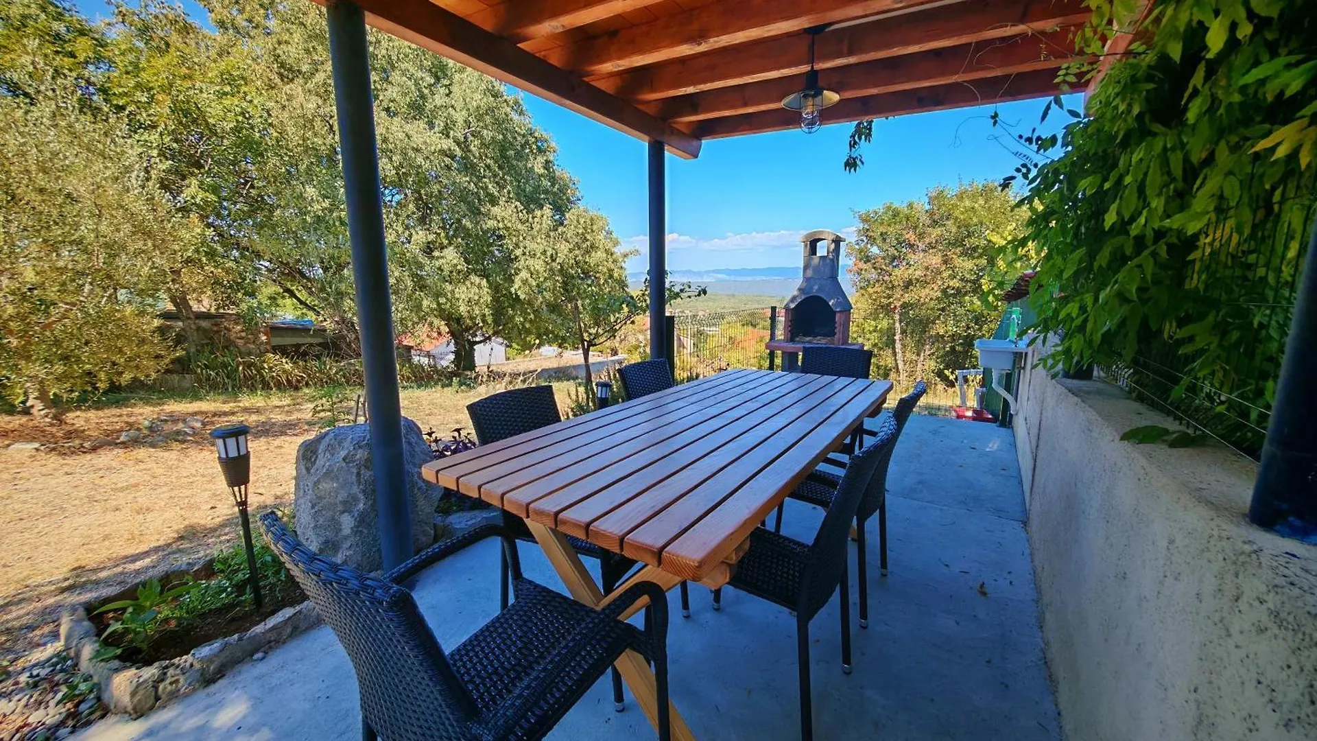 Apartment Stefa Vrh  Croatia